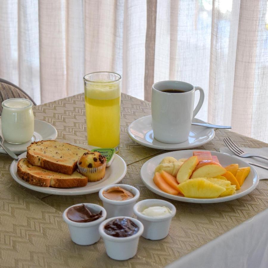 Hotel Bucaneros Исла Мухерес Екстериор снимка