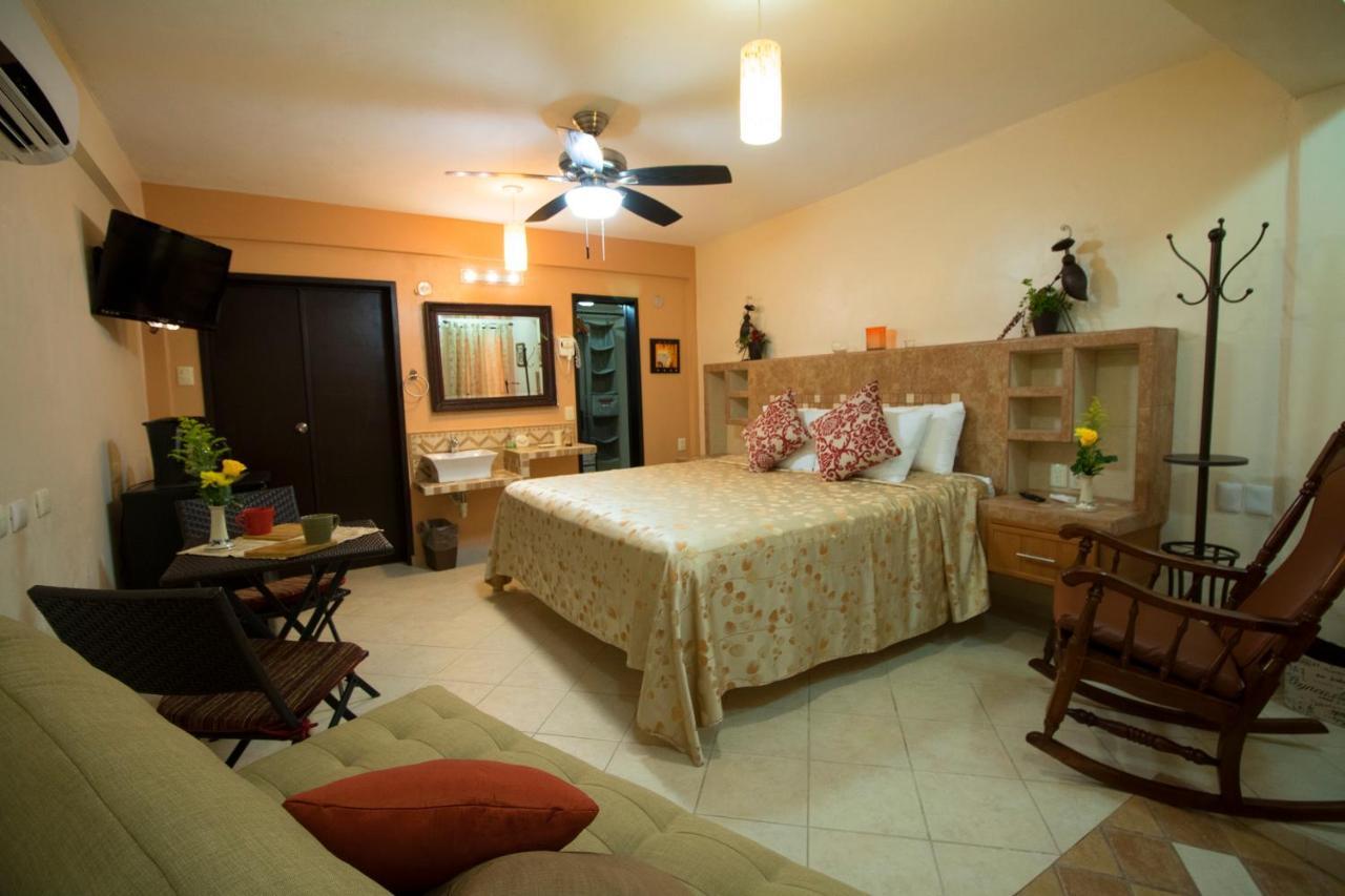 Hotel Bucaneros Исла Мухерес Екстериор снимка