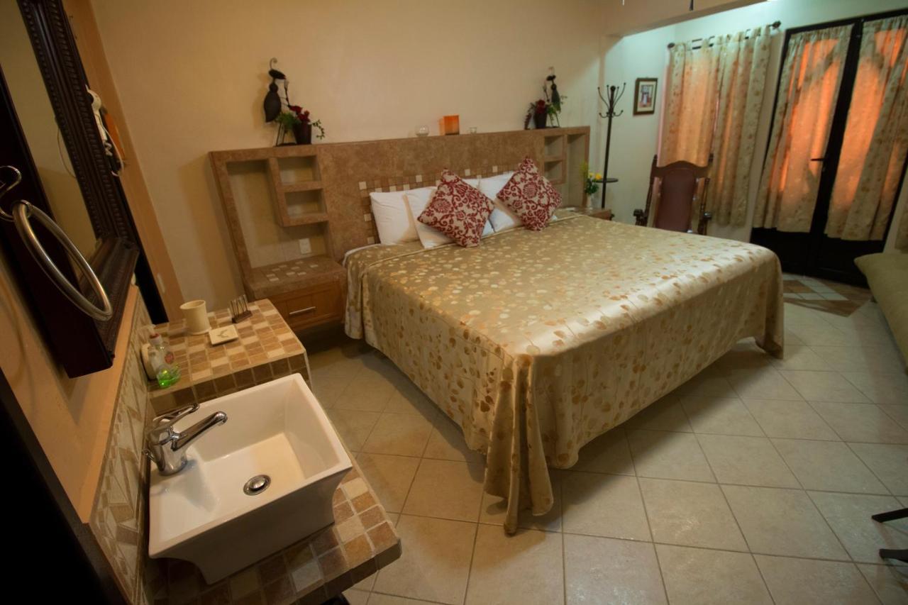 Hotel Bucaneros Исла Мухерес Екстериор снимка