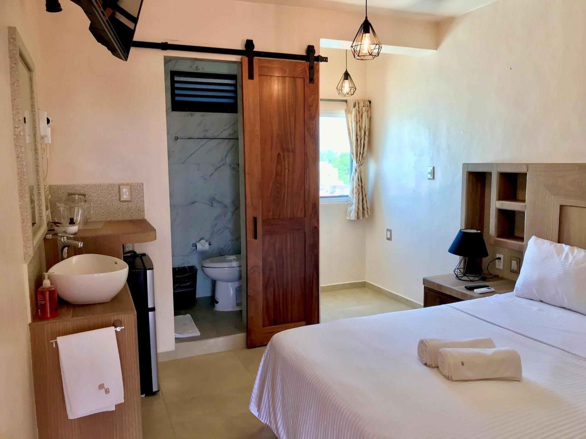 Hotel Bucaneros Исла Мухерес Екстериор снимка