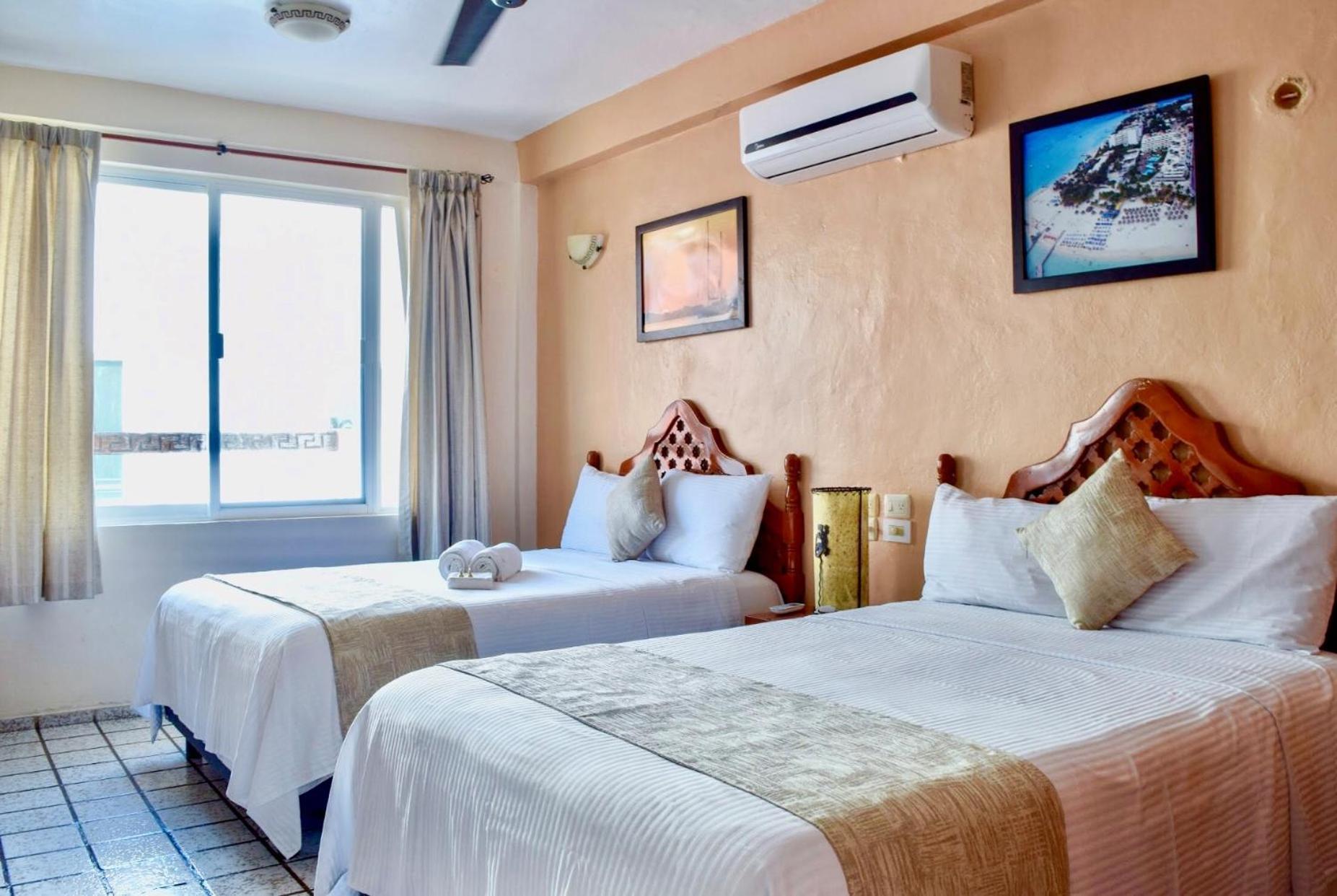 Hotel Bucaneros Исла Мухерес Екстериор снимка