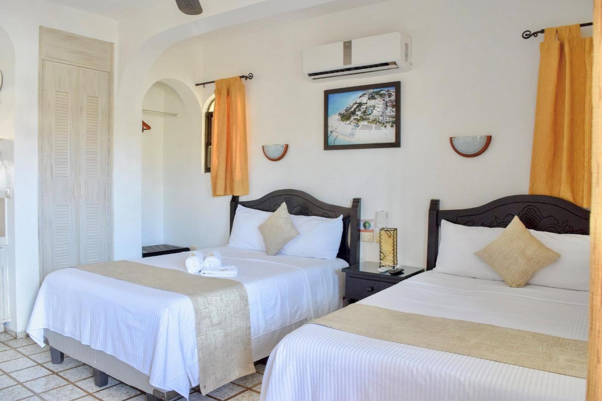 Hotel Bucaneros Исла Мухерес Екстериор снимка